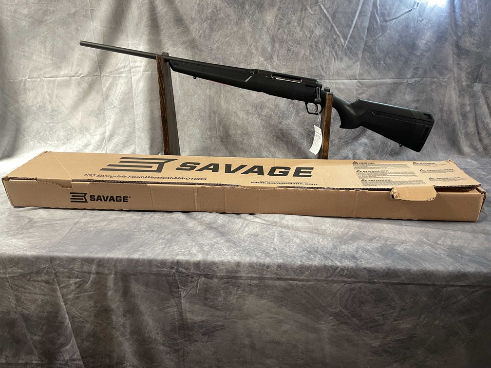 Savage  Axis II  22-250 REM Bolt Action Rifle, SN: P440569