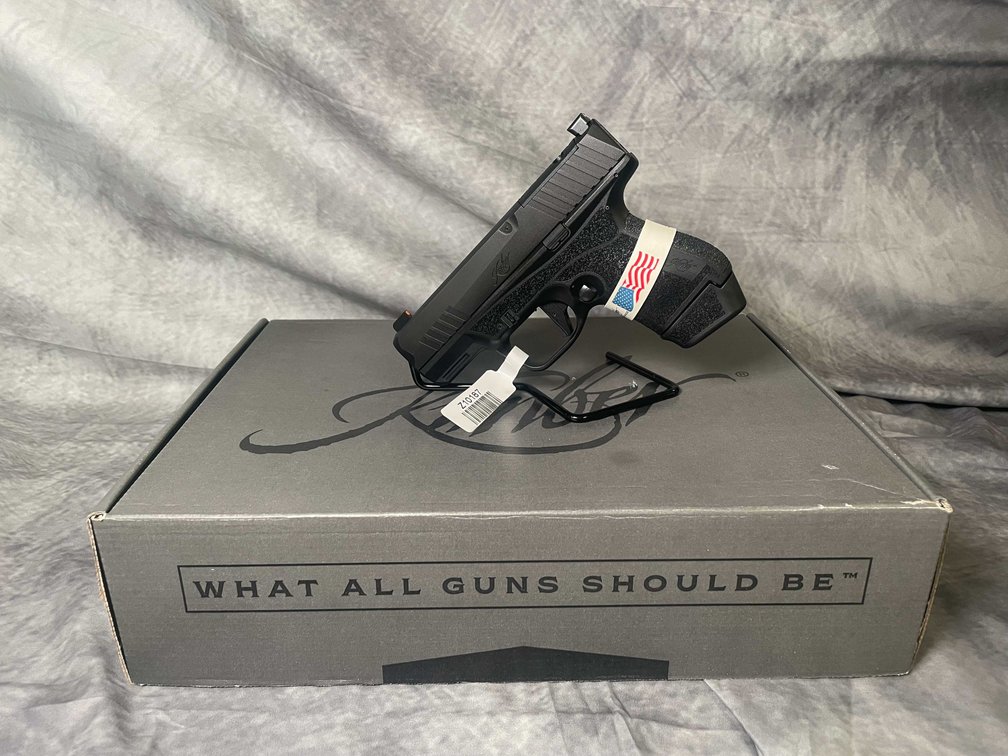 Kimber  R7 Mako  9mm Luger  Pistol, SN: Z10187