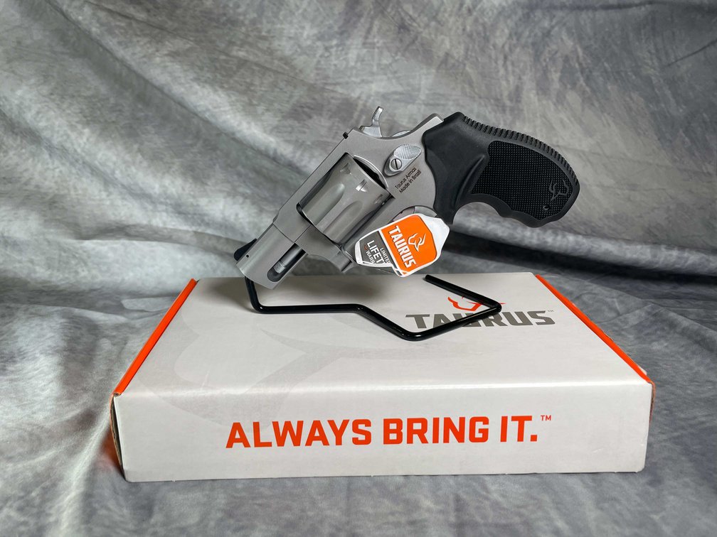 Taurus Model 942 22 WMR Revolver, SN: AHD909852