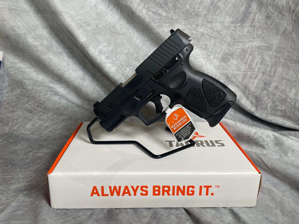 Taurus G3C 9mm Luger Semi-Auto Pistol, SN: AGD148570