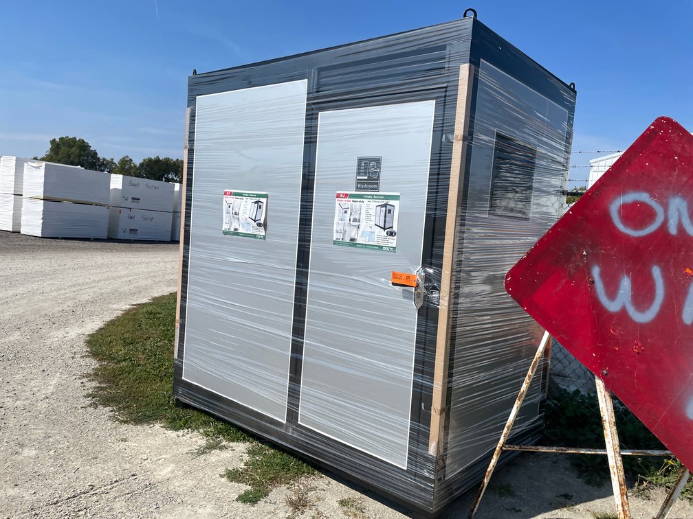 New Portable Restroom Model: K1522
