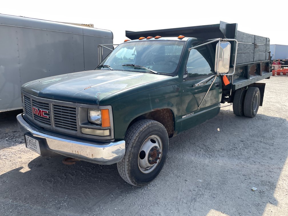 1990 GMC Sierra 3500 Dump Truck (Has WI Title)