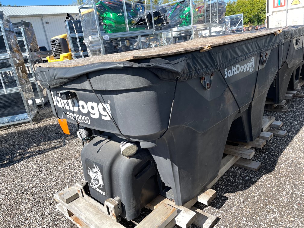 Salt Dogg Pro 2000 Truck Bed Salter