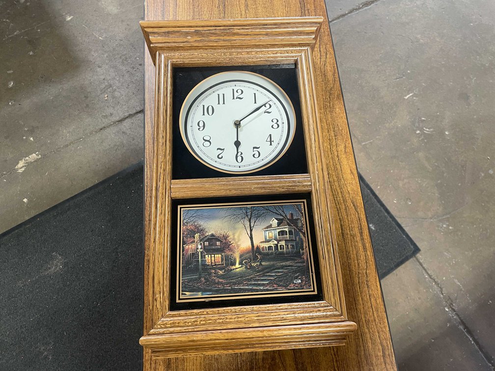 Vintage Terry Redlin Clock (T6)