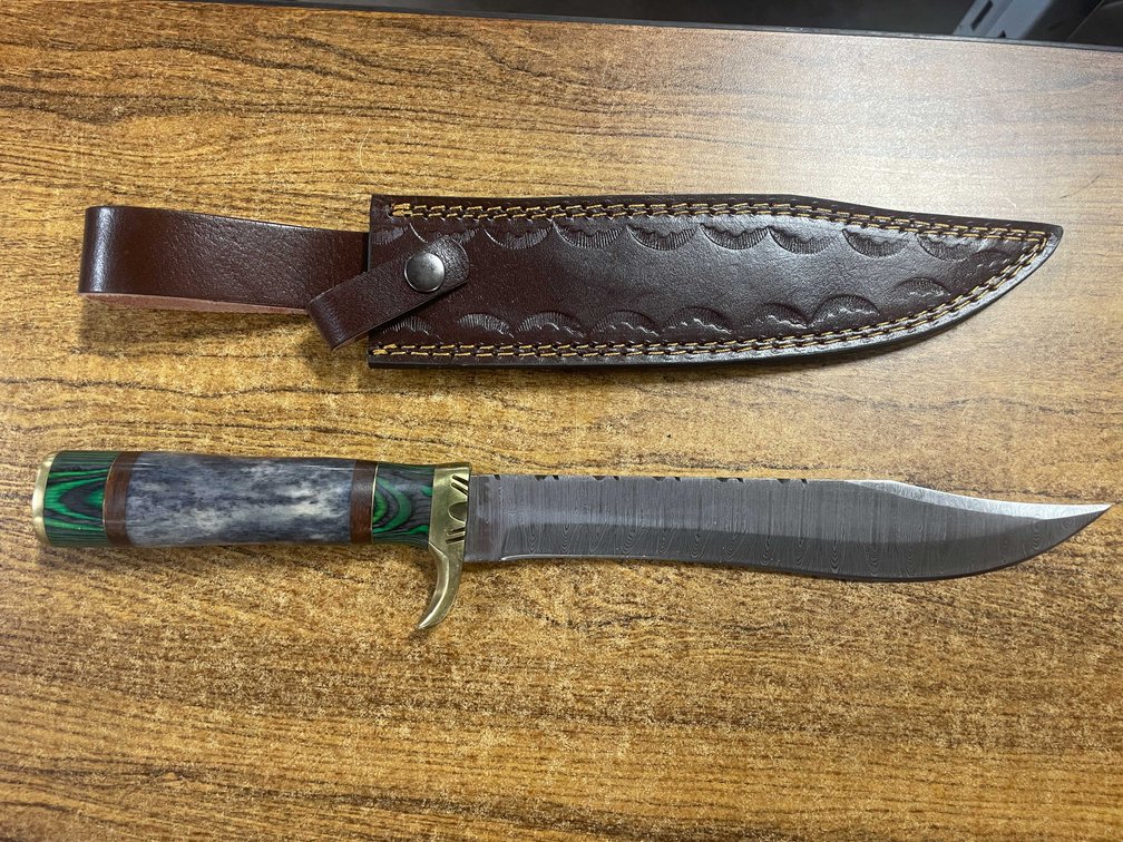 Damascus Steel Custom Bowie Knife (T6)