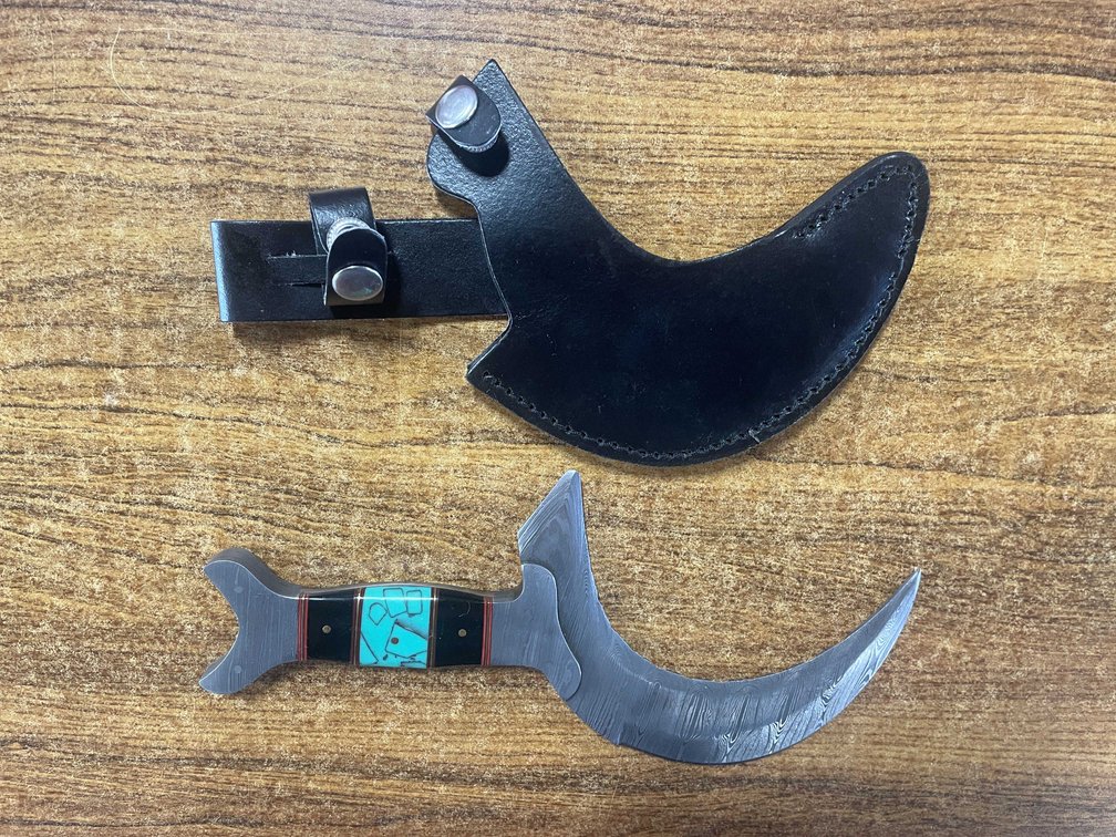 Karambit Style Damascus Steel Fantasy Knife (T6)