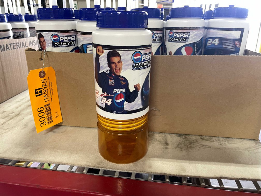 Water Bottles (T14)