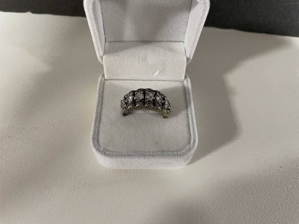 Vintage Sterling Silver Ring CZ And Marcasite (FR1)