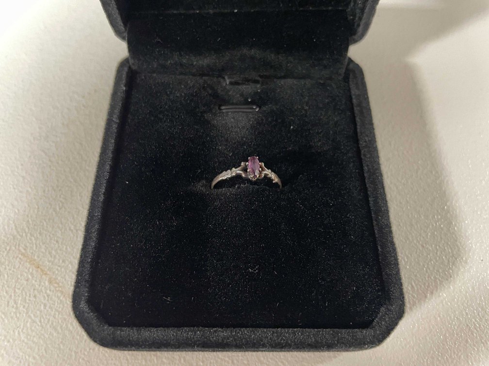 Antique 14KT Gold Ring With Amethyst (FR1)