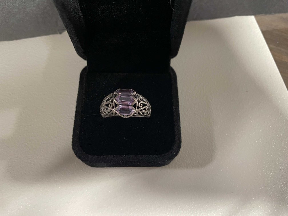 Vintage Sterling Silver Ring Triple Amethyst (FR1)