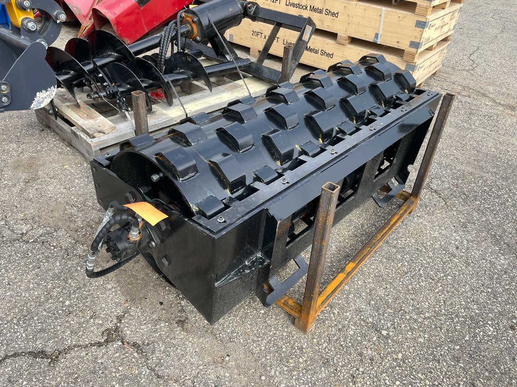 Unused 59" Skid Steer Sheepsfoot Hydraulic Vibratory (O12)