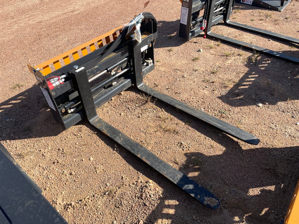 Wolverine Pallet Fork Hydraulic Adjustable Attachment