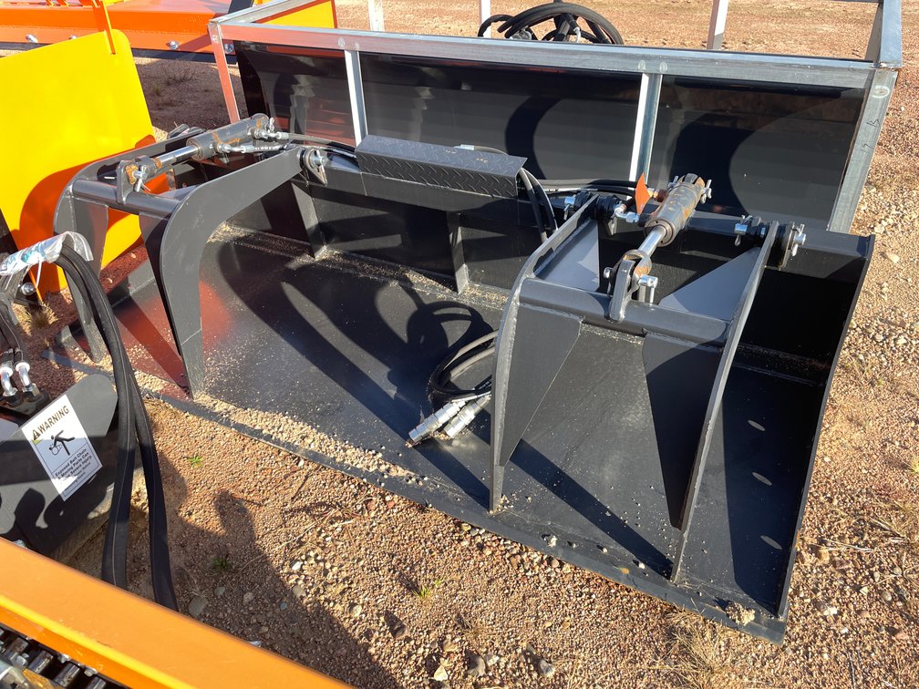 84" Smooth Faced Grapple Bucket Attachment