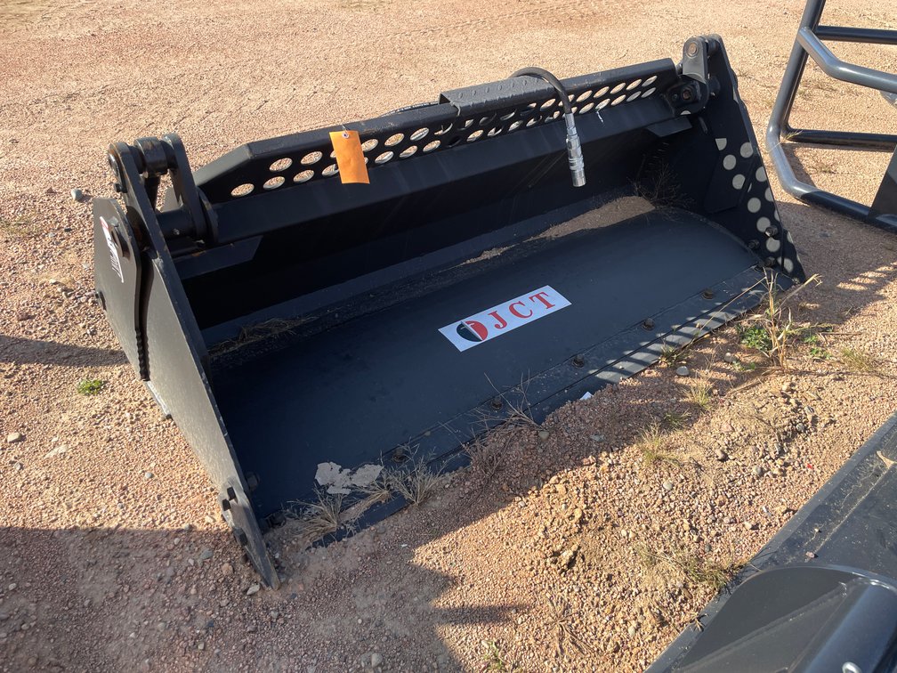 72" 4-in-1 Bucket Attachment
