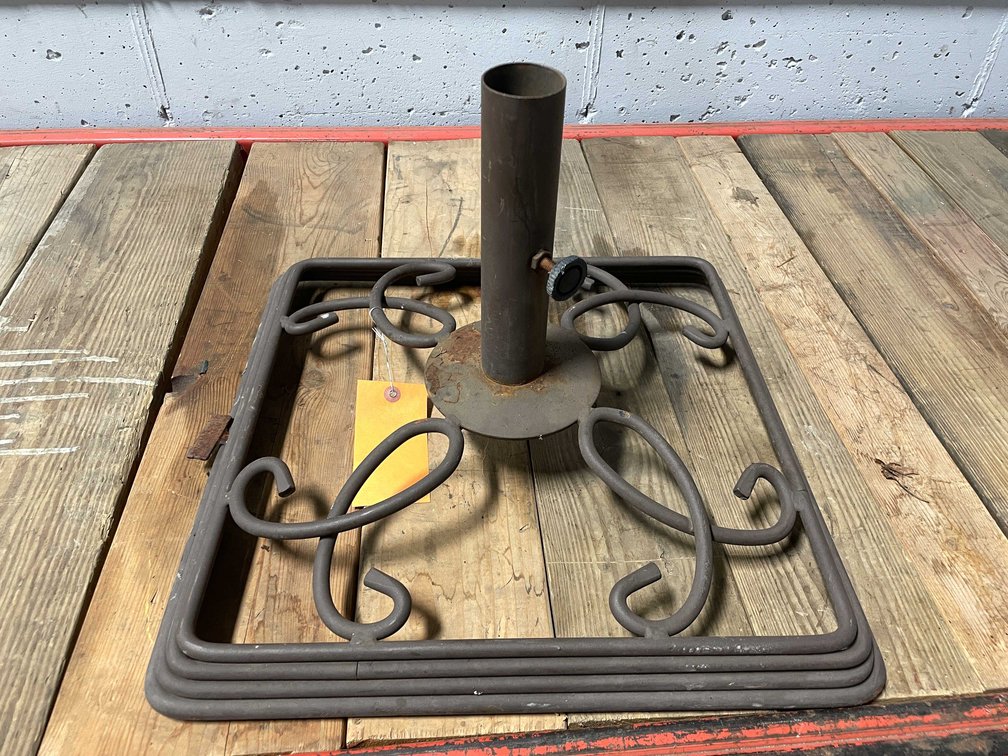 Patio Umbrella Base (O3)