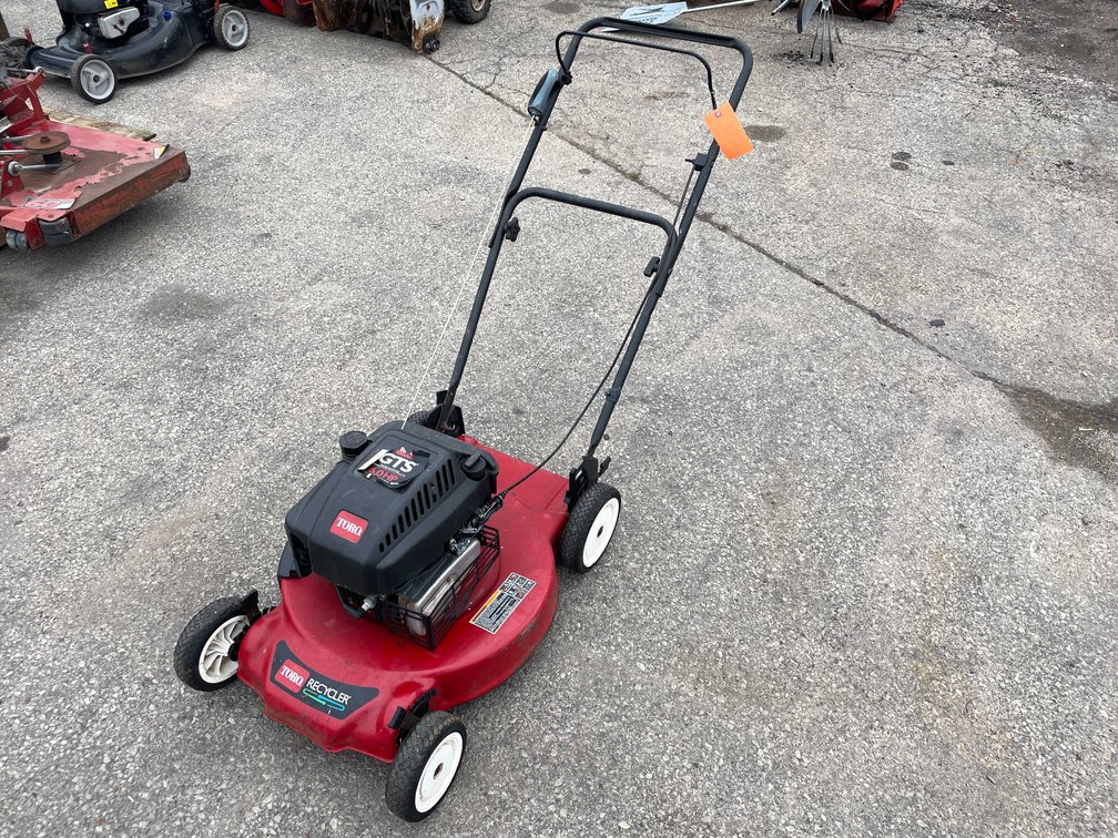 Toro Recycler Lawn Mower (O3)