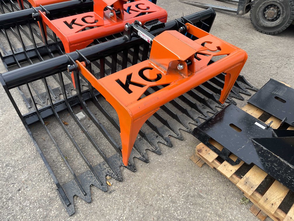 Skid Steer Skeleton Grapple Single Cylinder (O8)