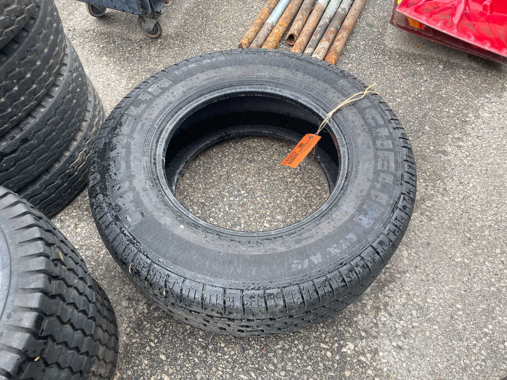 (1) Michelin Tire (O4)