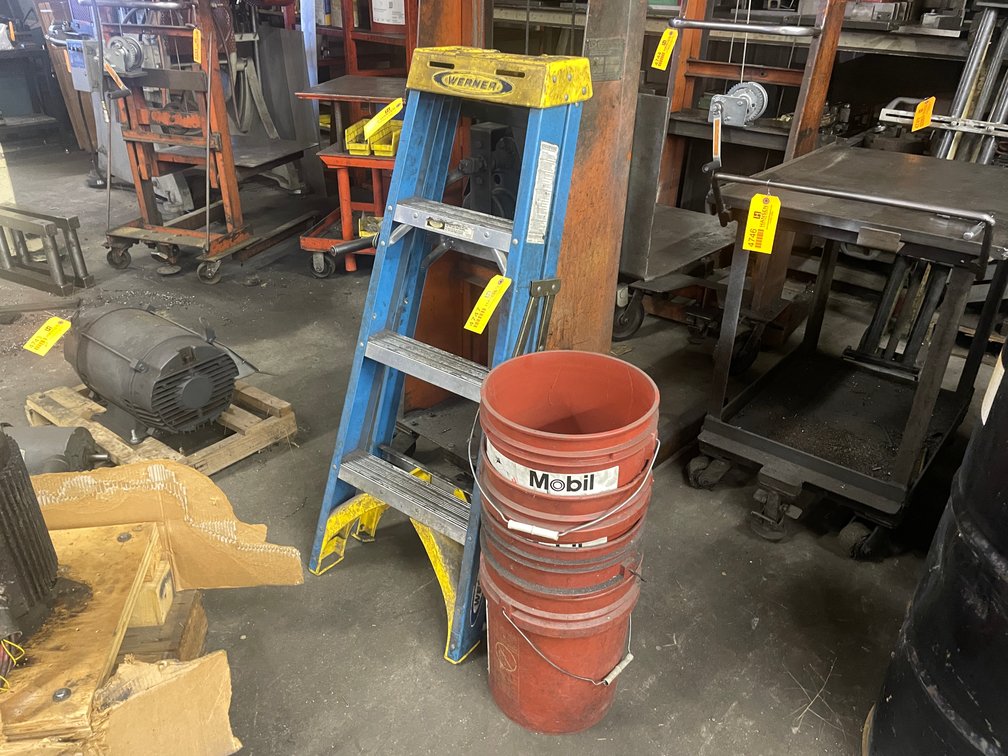 Ladder + (4) pails