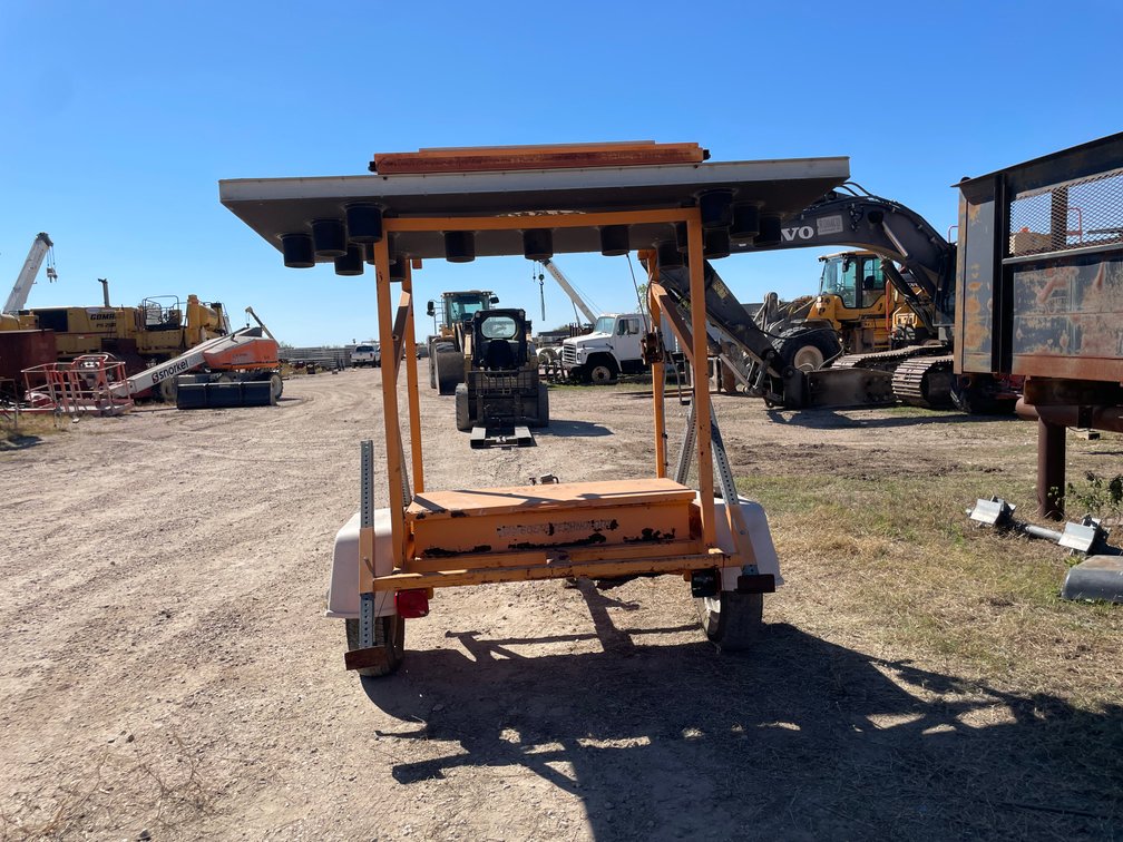 2000 Solar Tech Arrow Board (Trailer #37102), (No Title)