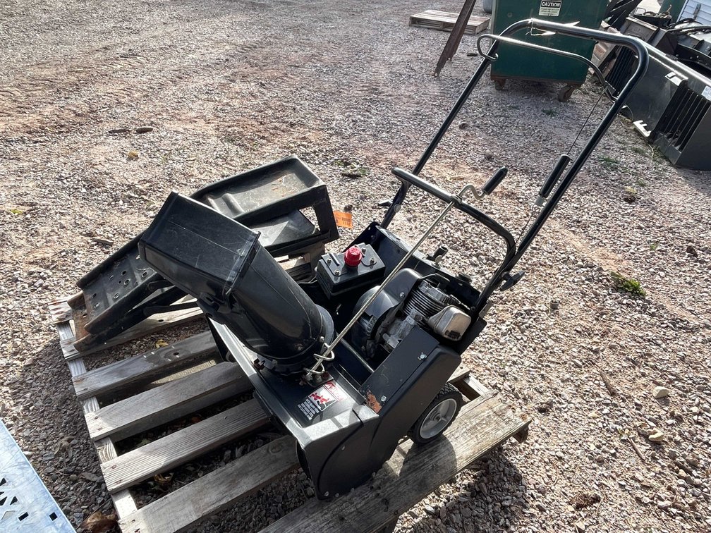20" Gas Snowblower