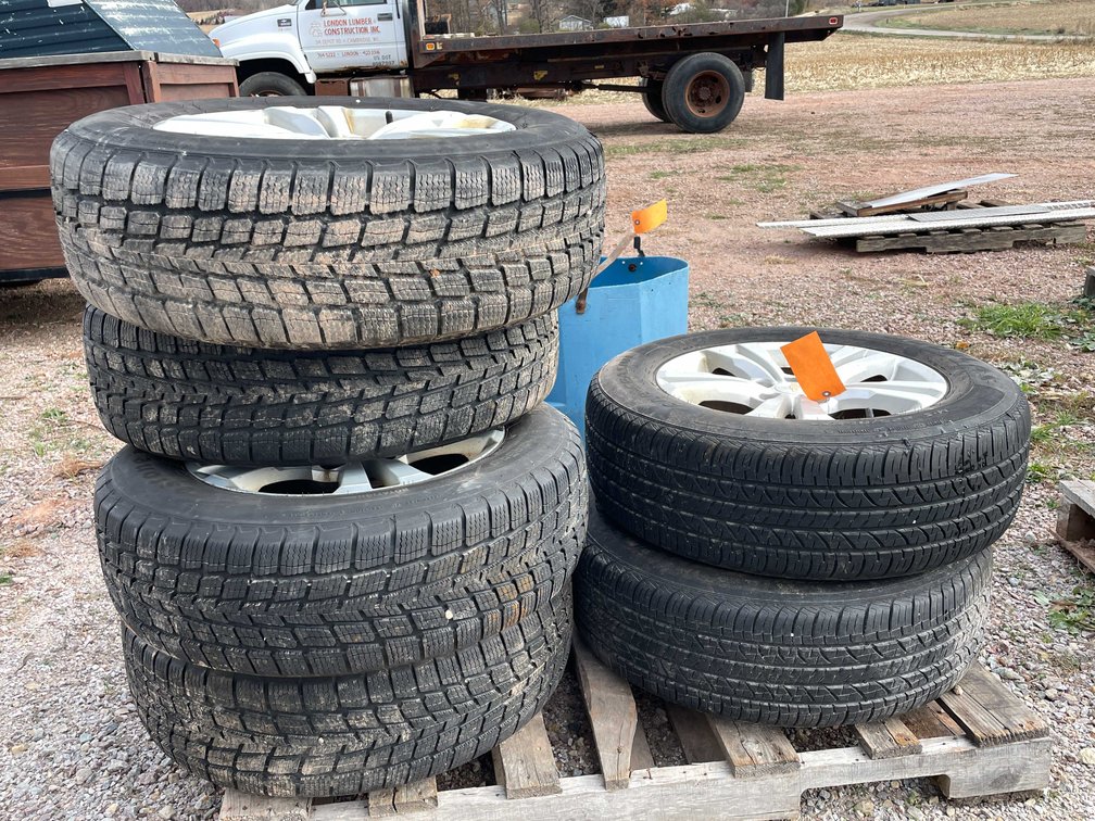 (6) Chevy Wheels and Tires 