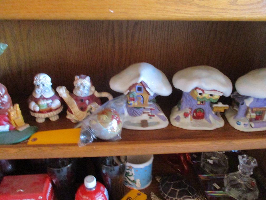 Vintage Disney Winnie the Pooh Houses 