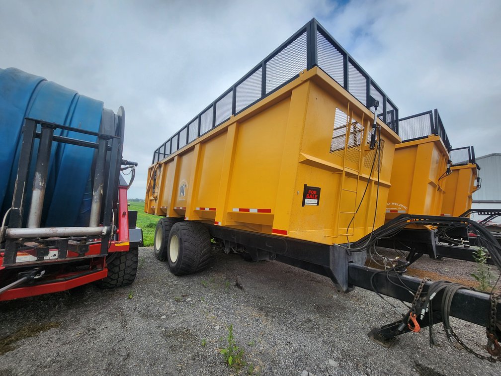 2020 Custom Built Silage Trailer (No Title) (Walkerton, IN)
