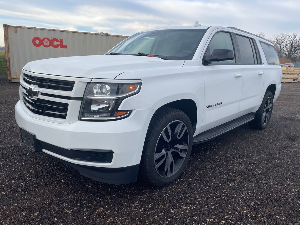 2019 Chevy Suburban RST 4x4 8-Passenger SUV (Has WI Title)