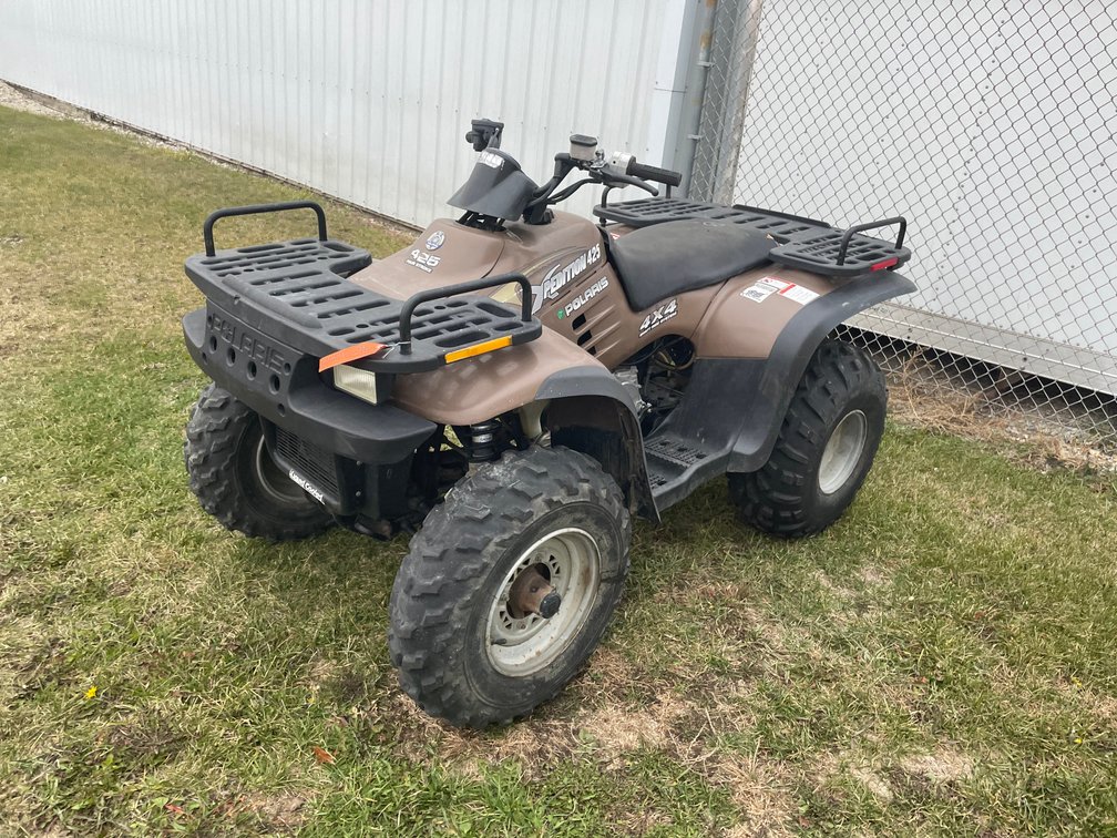 2000 Polaris Xpedition 425 4x4 ATV (No Reg. Card)