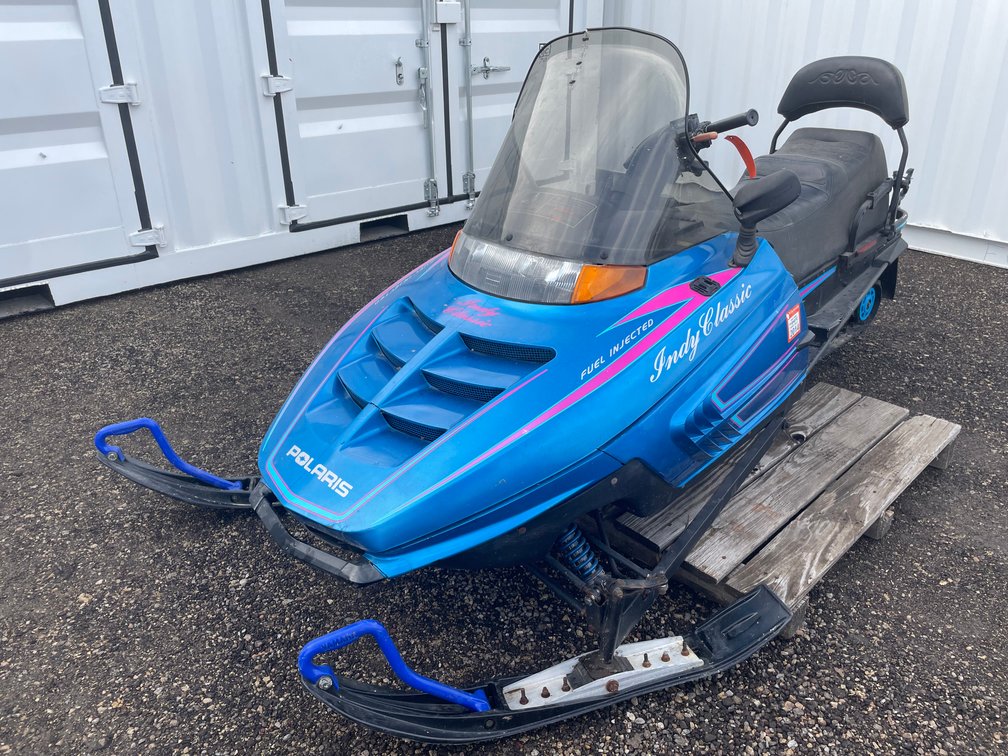 1994 Polaris Indy Classic 500 Snowmobile (Has Reg. Card)