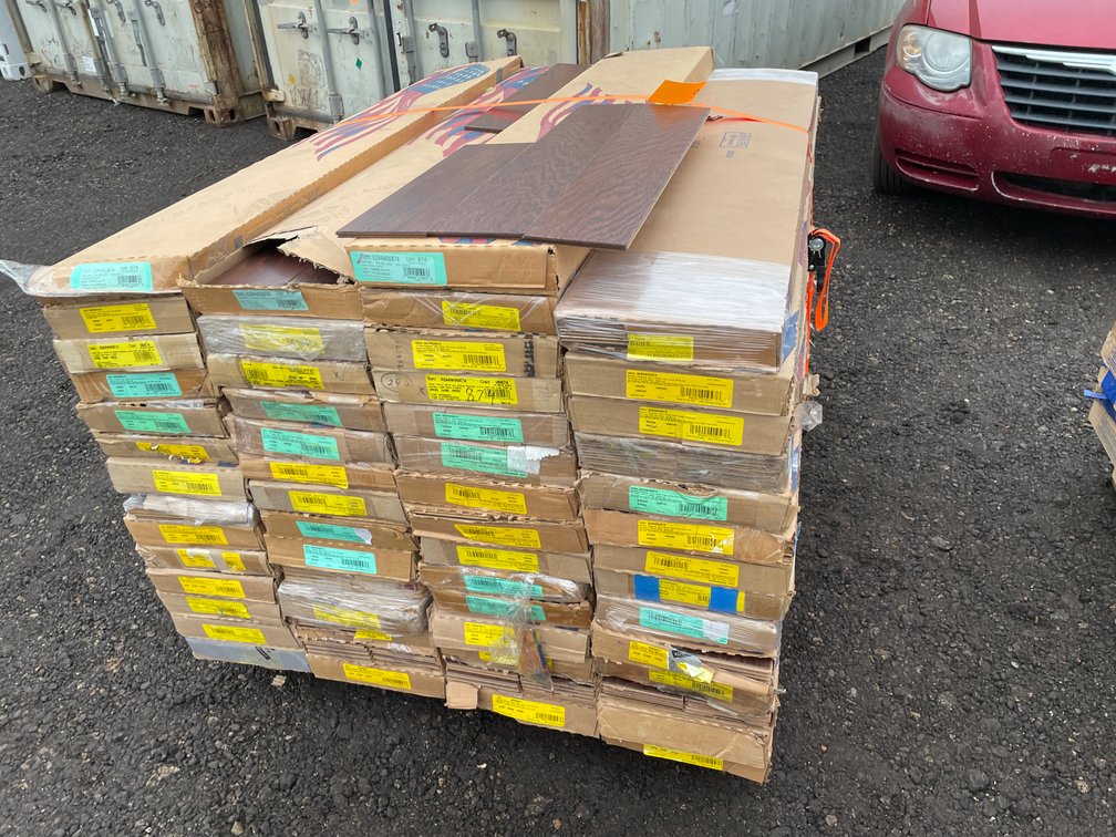 1,325 Sq. Ft. SHAW Engineered Wood Flooring Color #874