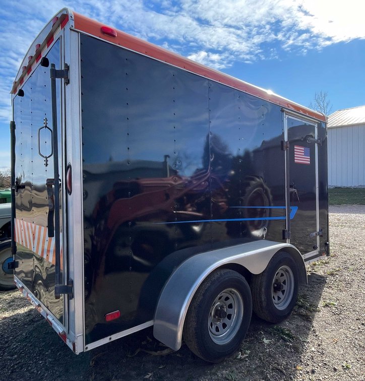 2007 12' Tandem Axle Aluminum Frame Enclosed Trailer (No Title)