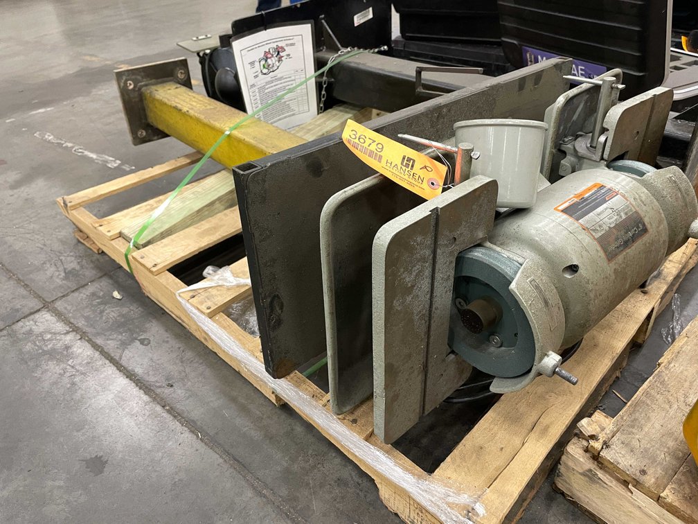 6" Carbide Grinder on Stand