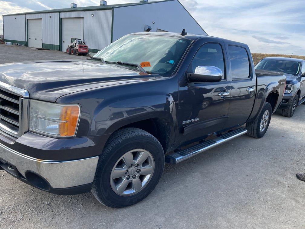 2010 GMC 1500 Sierra SLE Crew Cab Pickup Truck (Has WI Title)