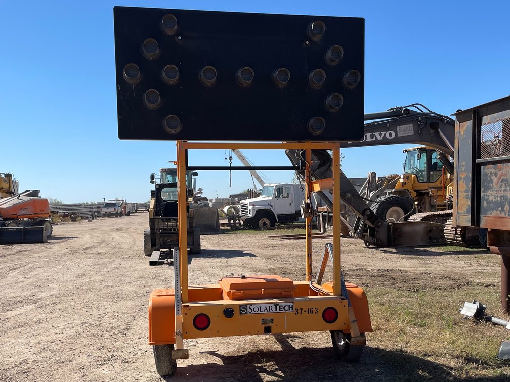 2018 Solar Tech Arrow Board (Trailer #37163), No Title