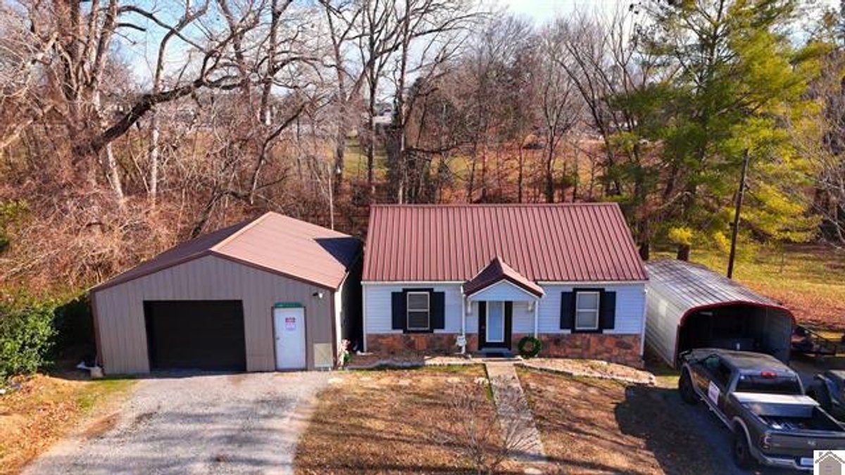Image for 15 North Anna Street Cadiz, KY 42211