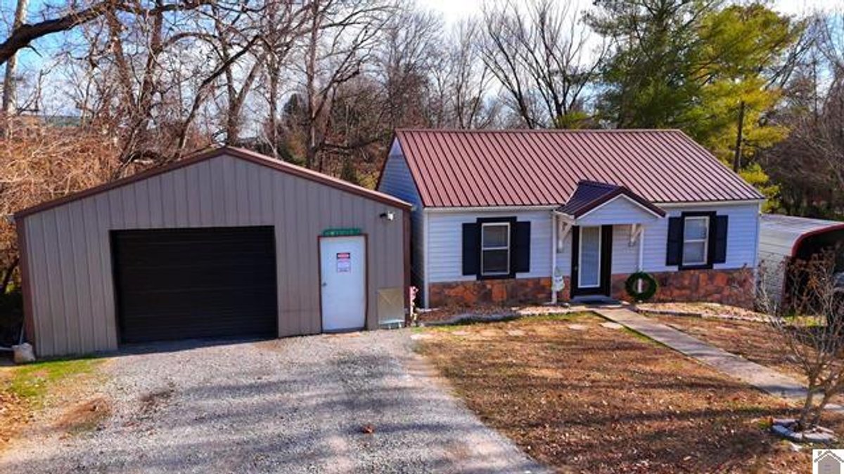 Image for 15 North Anna Street Cadiz, KY 42211