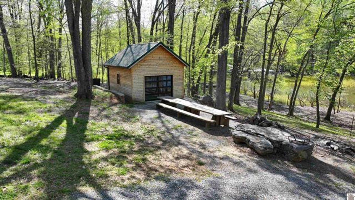 Image for 283 Holiday Way Cadiz, KY 42211