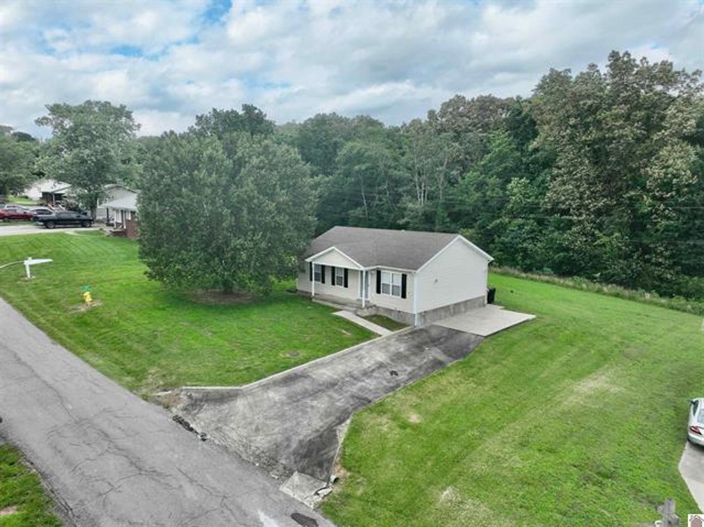 Image for 35 Cardinal Drive Cadiz, KY 42211