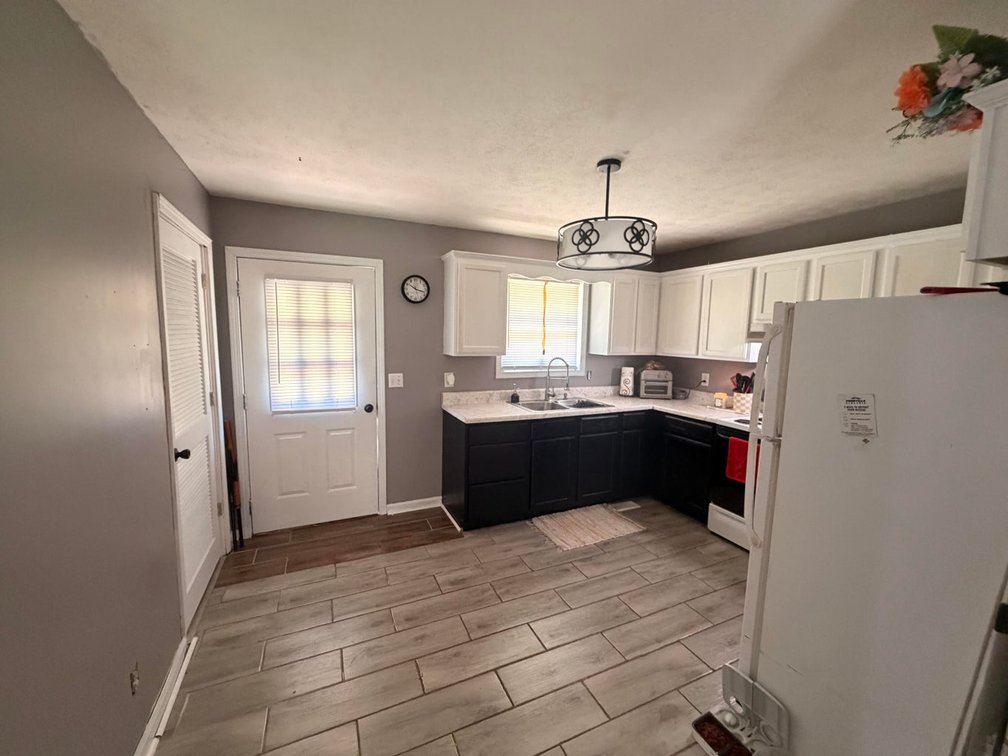 Image for 100 Anna Street, Cadiz, KY 42211