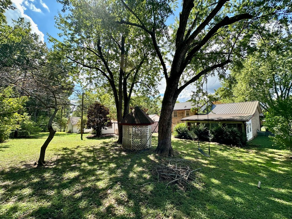 Image for 216 Orleans Dr. Clarksville, TN 37042 AUCTION