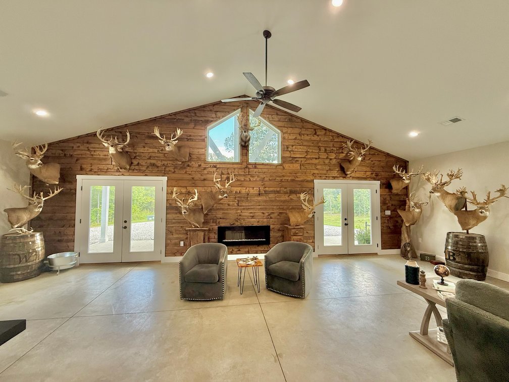 Image for Turnkey Luxury Game Preserve Auction