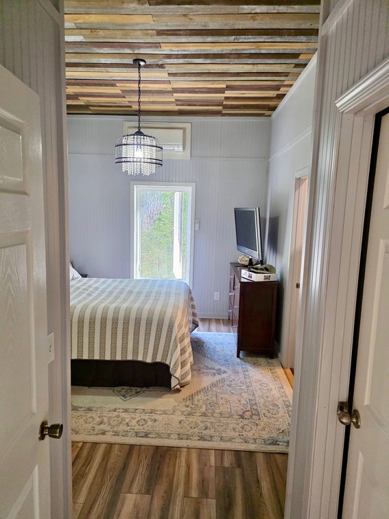 Image for Private Escape Near Lake Barkley Auction