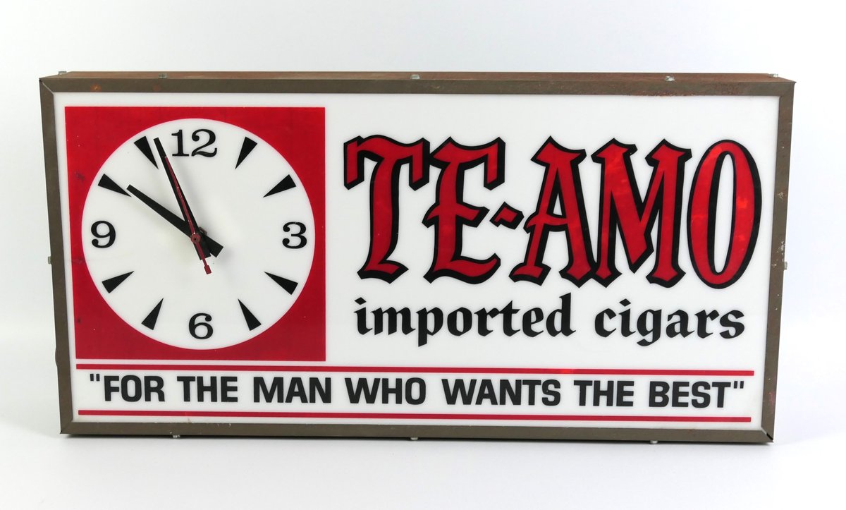 Te-Amo Cigar Lit Clock