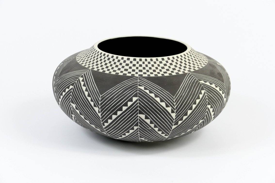 "Anasazi Rick-Rack Low Bow" Carved Porcelain Bowl