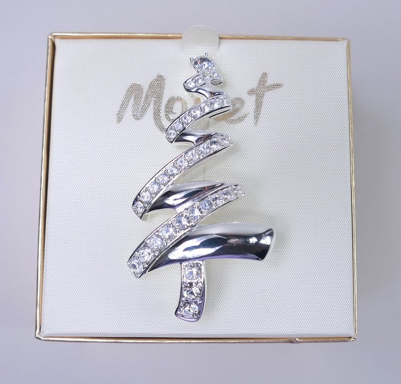Monet Christmas Tree Brooch