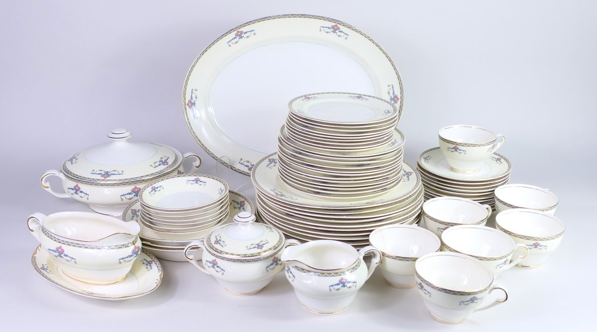 Pope Gosser Melrose China Set