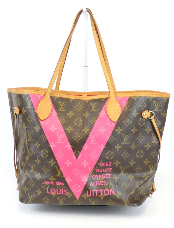Louis Vuitton Neverfull MM in Pink V Monogram Canvas