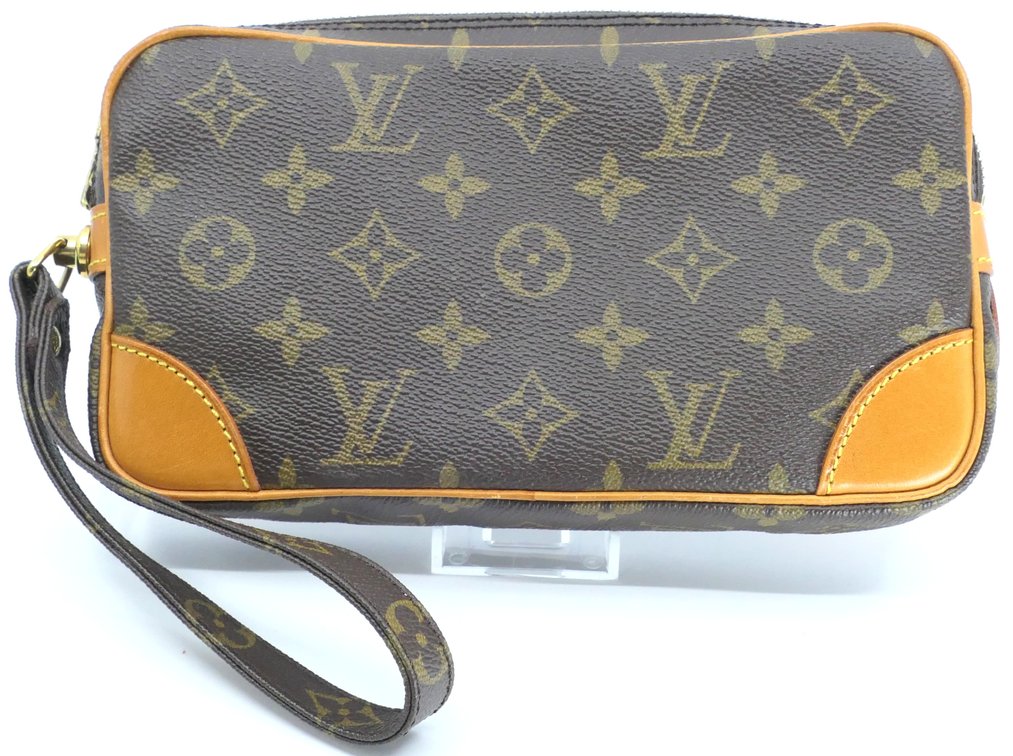 Vintage Louis Vuitton Marly Dragonne 22 Clutch in Monogram Canvas